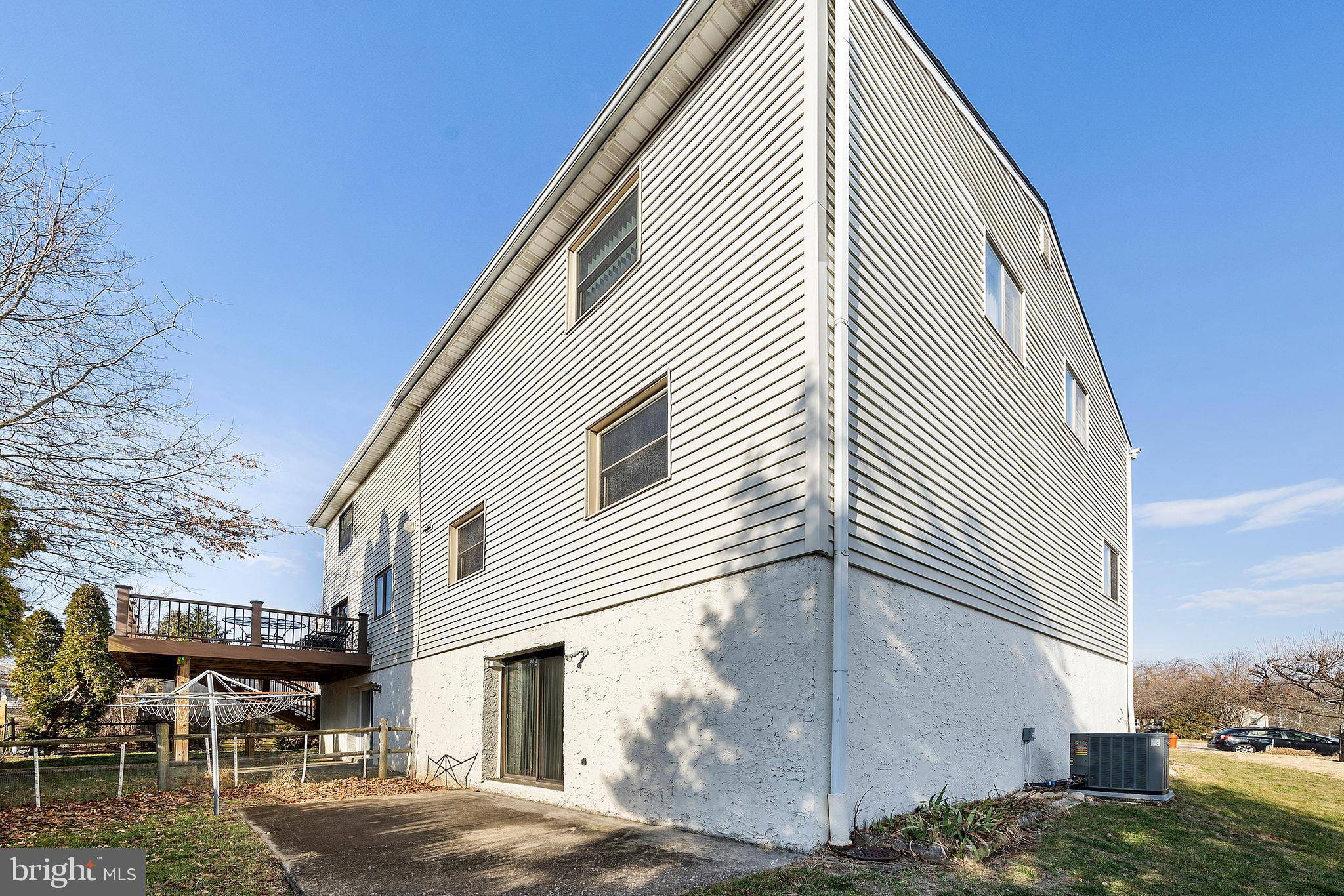 Philadelphia, PA 19128,807 KEELY PL