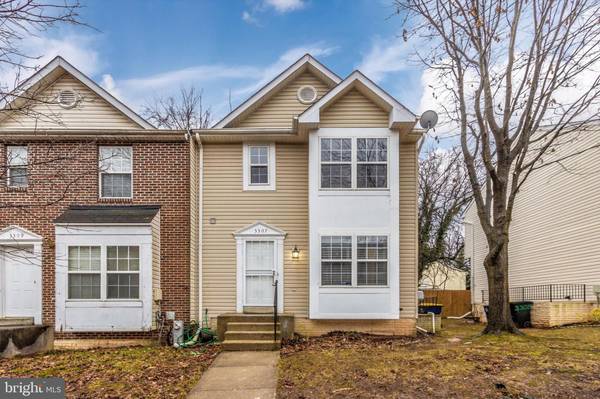 3307 E GLENREED CT, Glenarden, MD 20706