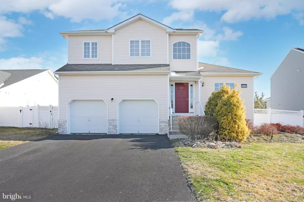 Thorofare, NJ 08086,1017 SHIRA CT