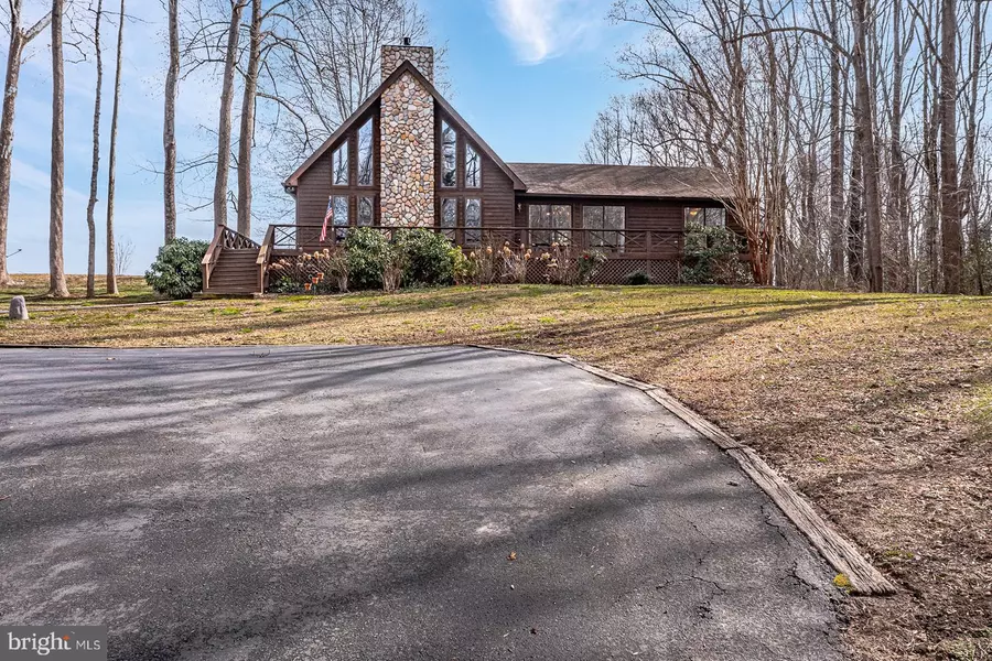 222 SPRING RD, Heathsville, VA 22473