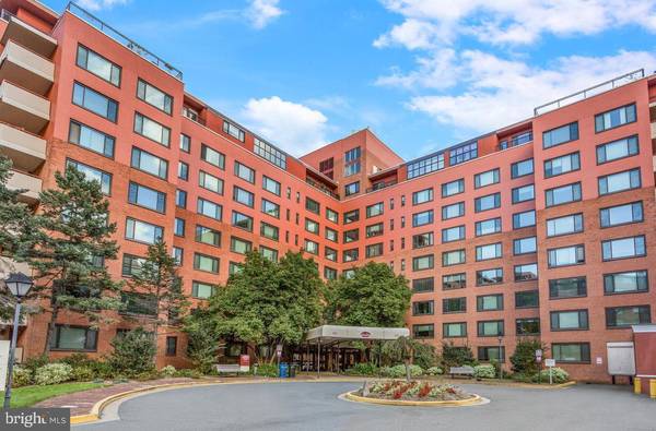 1011 ARLINGTON BLVD #445, Arlington, VA 22209