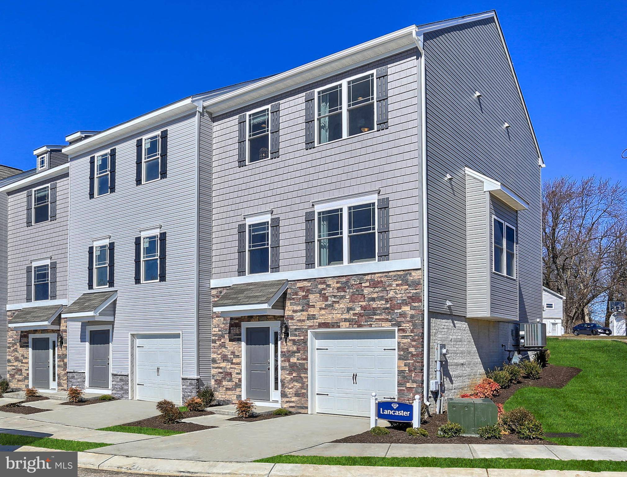 127 SUSSEX PLACE, Shrewsbury, PA 17361