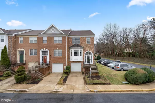 Gaithersburg, MD 20879,18624 CARRIAGE WALK CIR