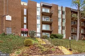 75 S REYNOLDS ST #417, Alexandria, VA 22304