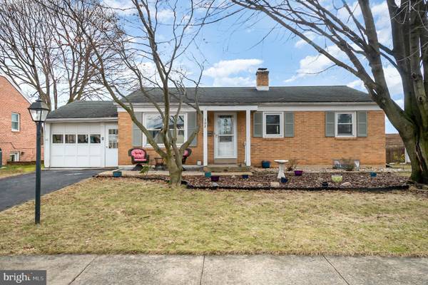 302 APRIL DR, Camp Hill, PA 17011