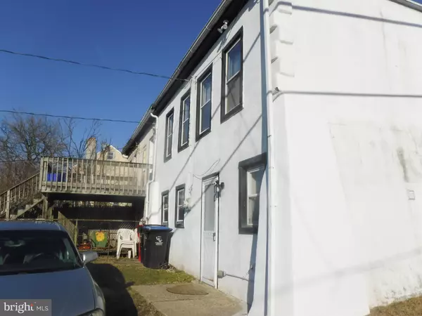 Norristown, PA 19401,803 THOMAS ST