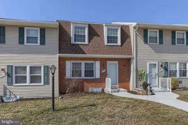 York, PA 17403,89 FOX RUN DR #89