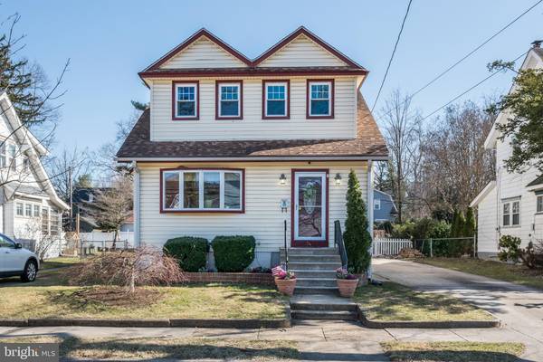 34 E PINE ST, Audubon, NJ 08106