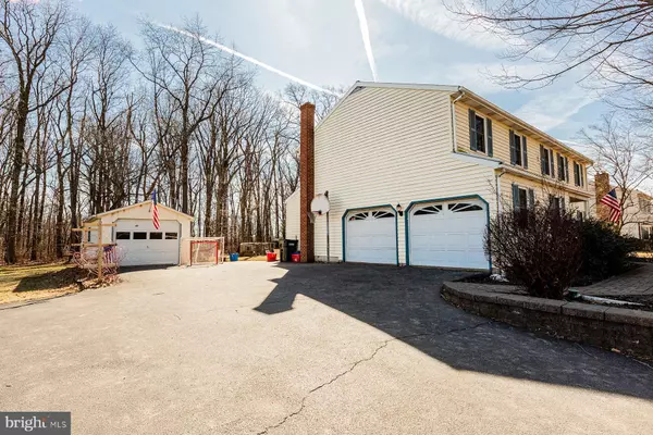 Lititz, PA 17543,536 WOOD VIEW DR