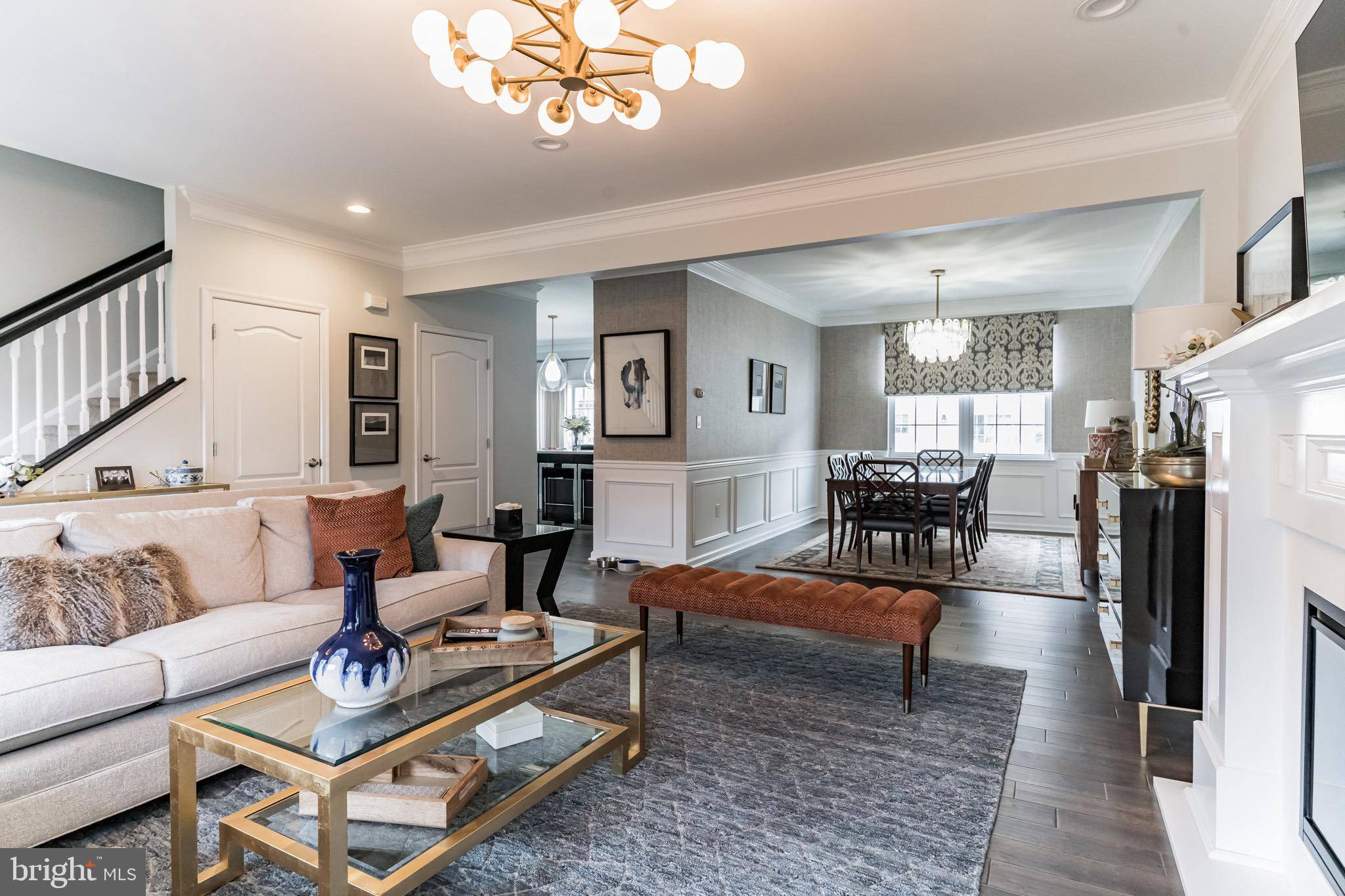 Philadelphia, PA 19145,3512 TUSCANY DR