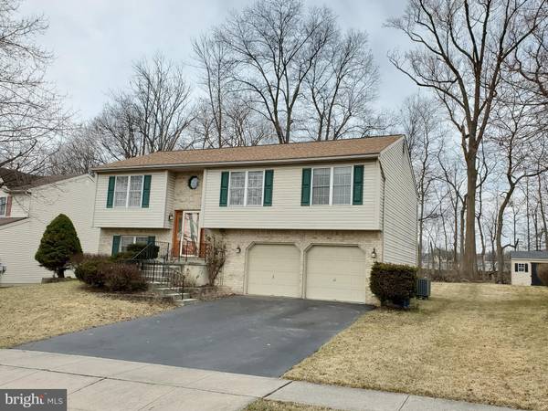 4169 HUNTERS RUN BLVD, Reading, PA 19606