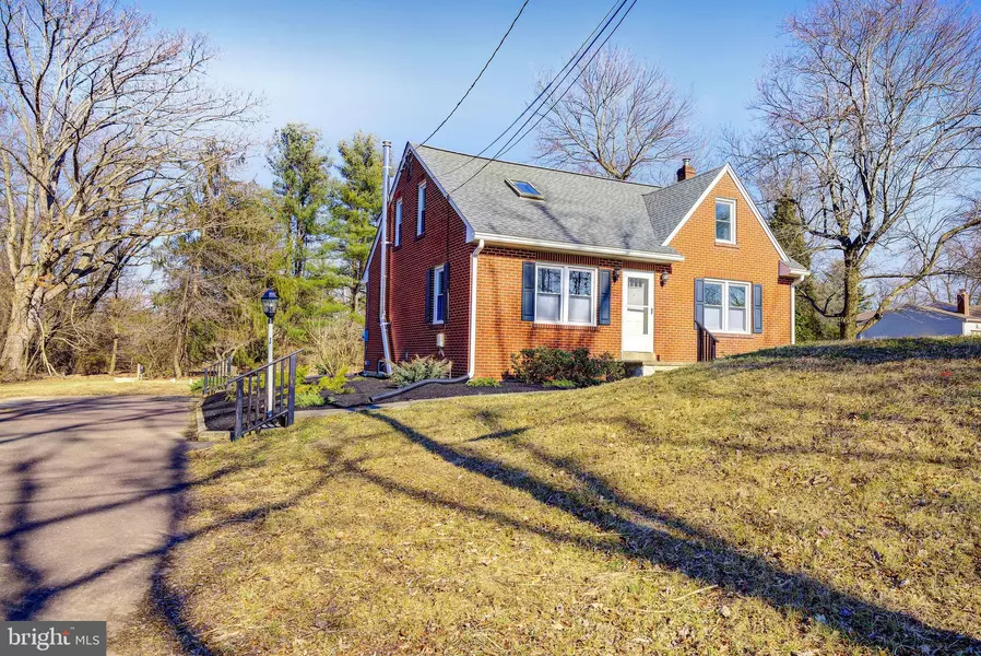 1017 CALLOWHILL RD, Perkasie, PA 18944