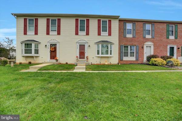 2748 BLACK GAP RD, Chambersburg, PA 17202