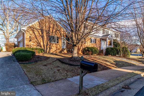 3623 OX RIDGE CT, Fairfax, VA 22033