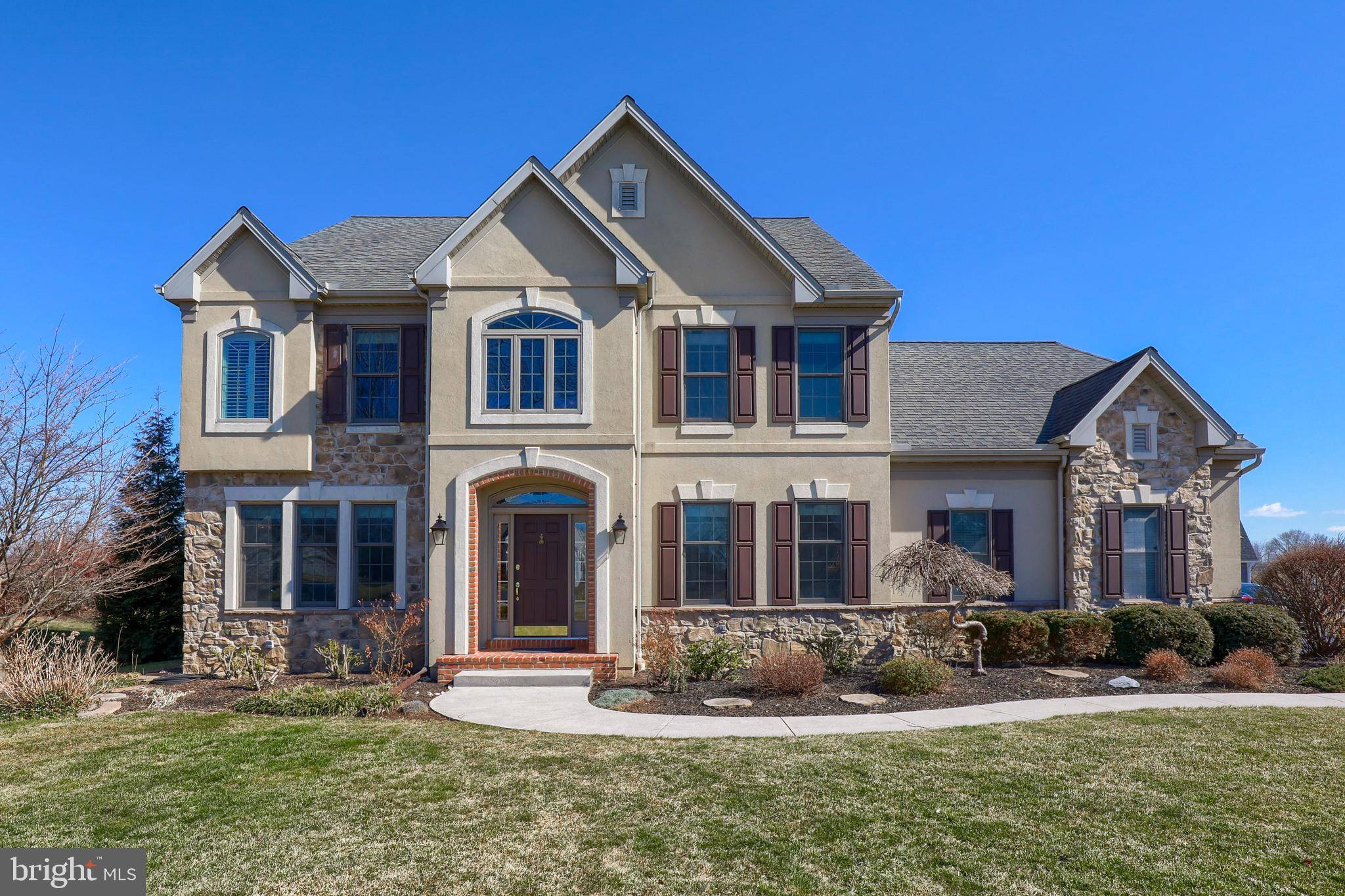 305 CHADWYCK LN,  Lititz,  PA 17543