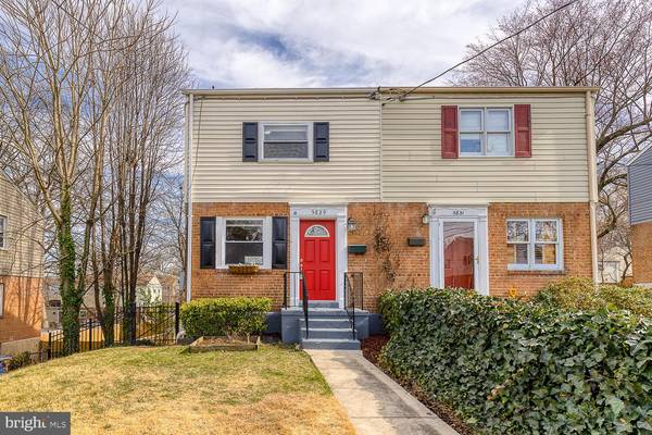 5829 FIFER DR, Alexandria, VA 22303