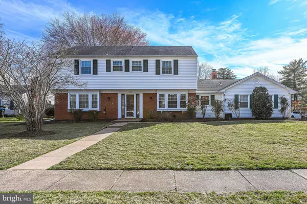 Fairfax, VA 22033,12905 MISTY CT