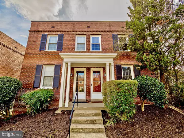 Arlington, VA 22204,2600 16TH ST S #743