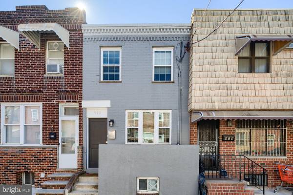 912 HOFFMAN ST, Philadelphia, PA 19148