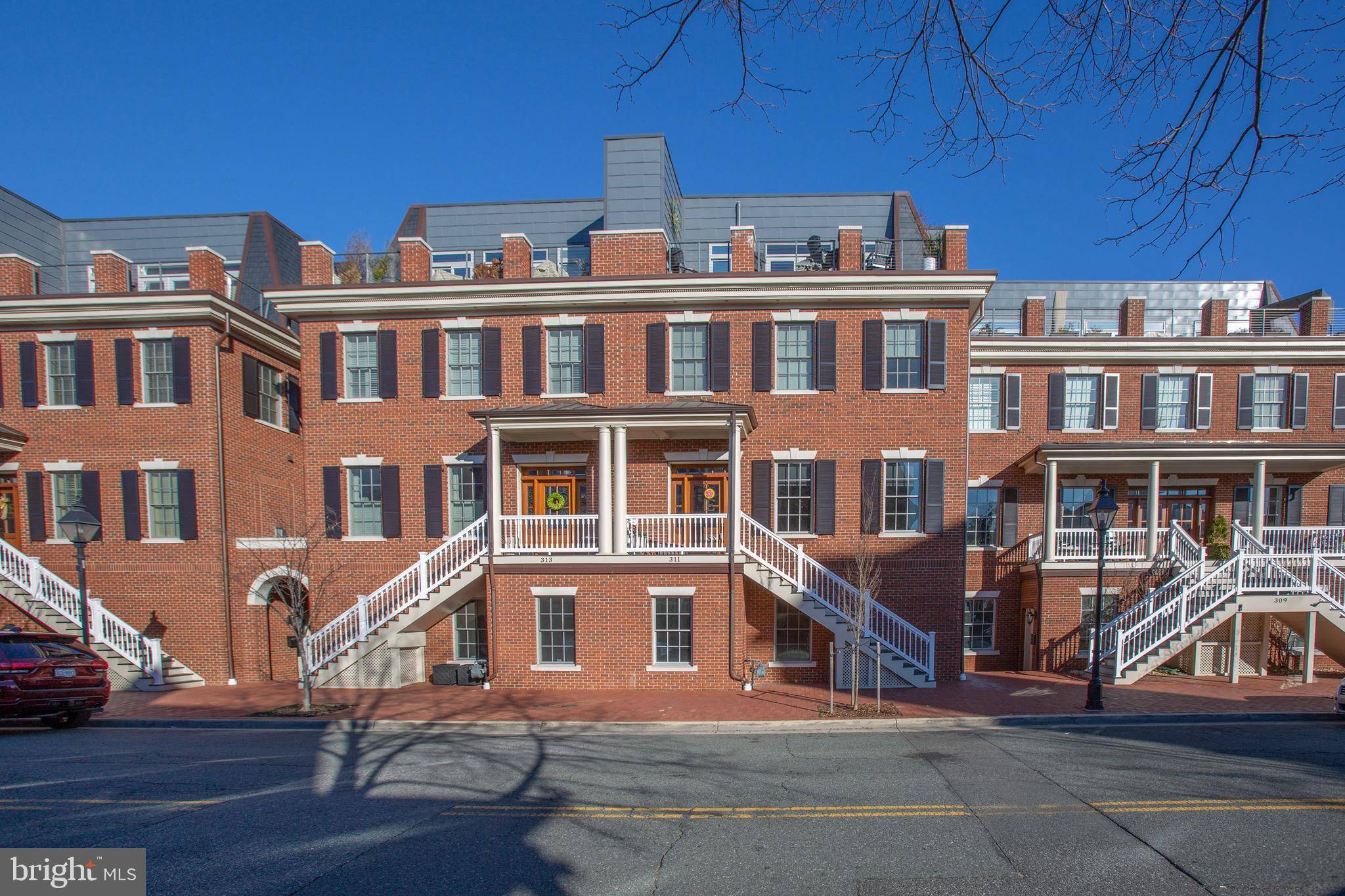 Fredericksburg, VA 22401,311 GEORGE ST