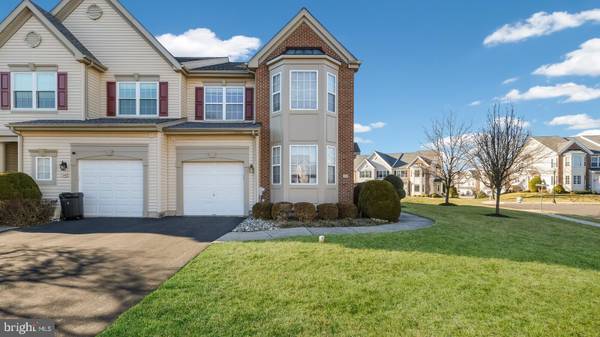 101 SUMMERHILL CT, Warminster, PA 18974