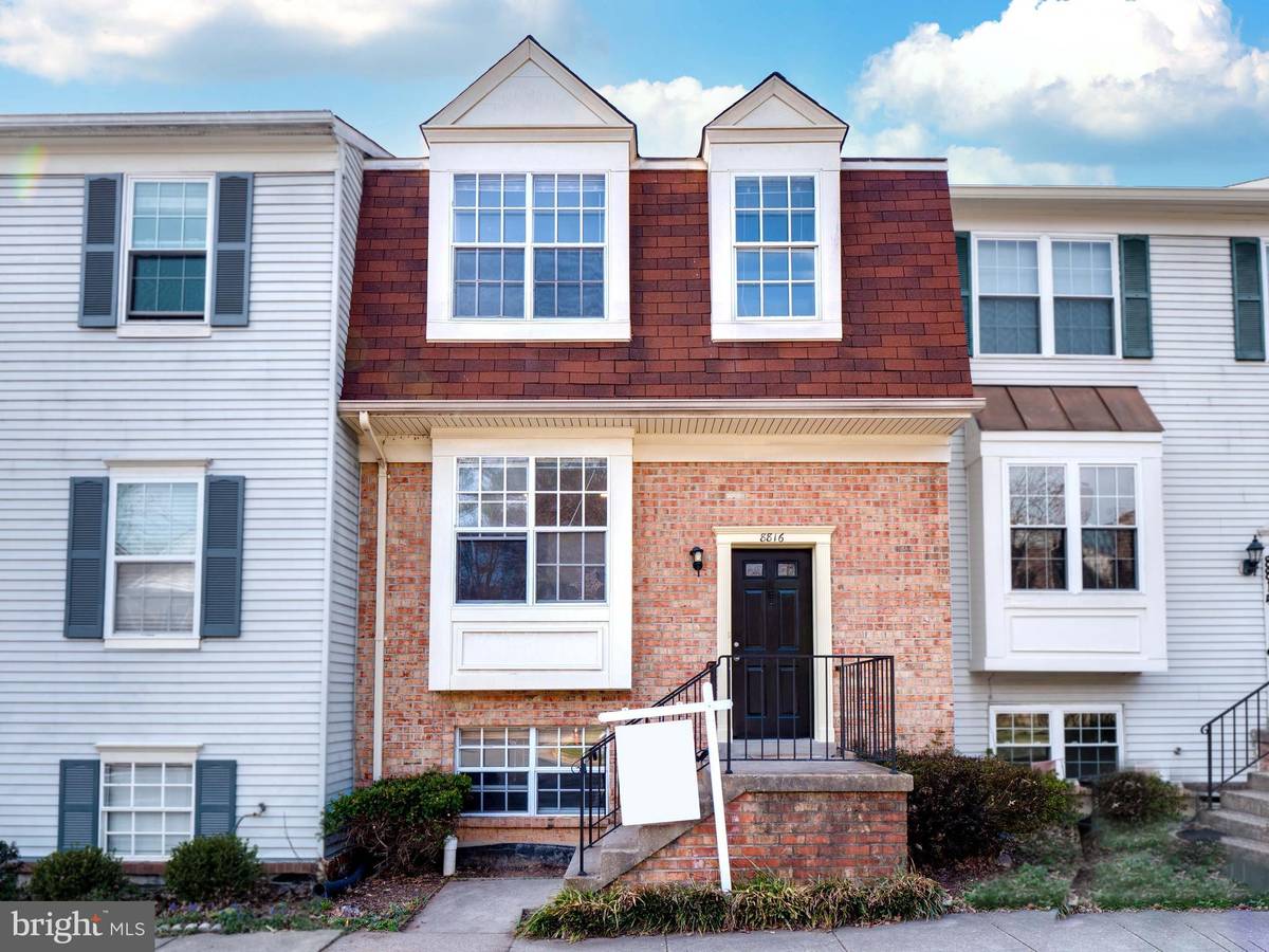 Springfield, VA 22152,8816 RIDGE HOLLOW CT