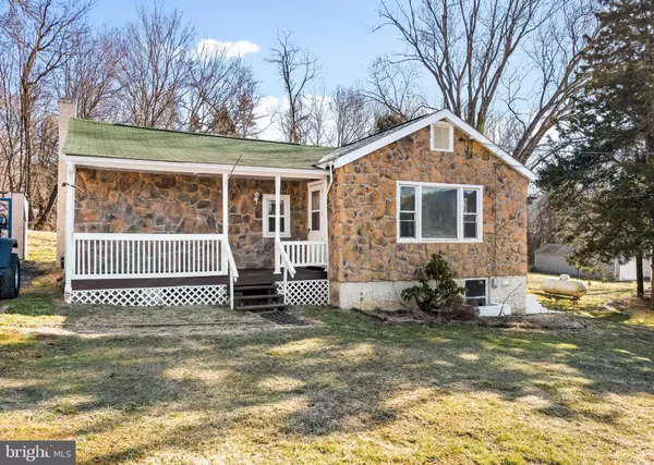 49 SENECA AVE, Coatesville, PA 19320