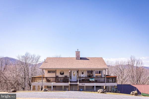 1842 TANNERS RIDGE RD, Stanley, VA 22851