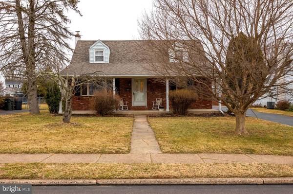 513 HIGH AVE, Hatboro, PA 19040