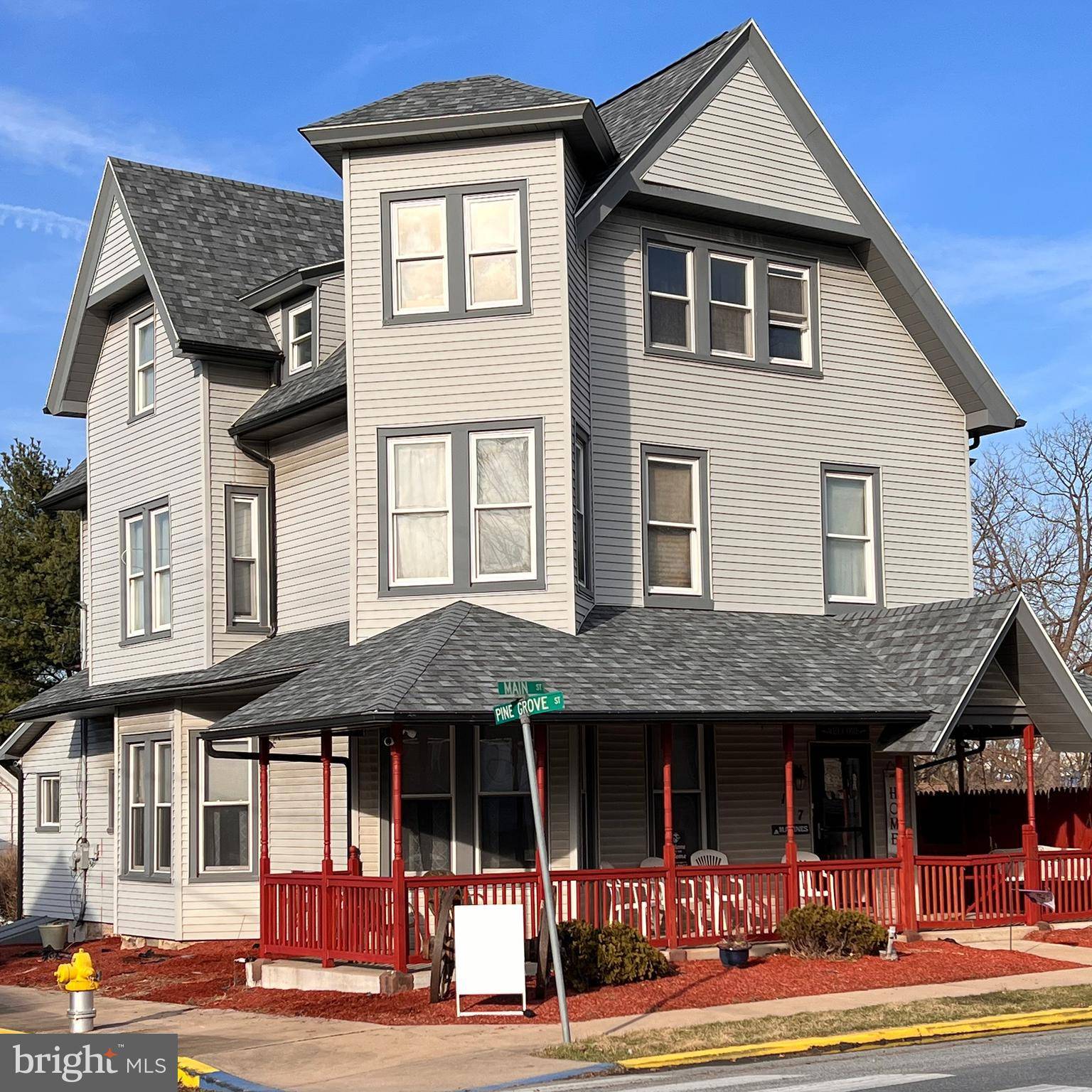 Fredericksburg, PA 17026,127 E MAIN ST