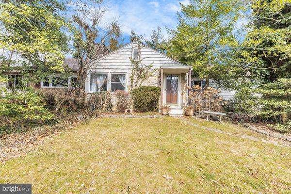 837 FOX CHASE RD, Jenkintown, PA 19046