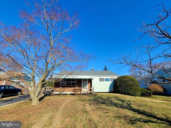 2156 SPRINGHOUSE LN, Aston, PA 19014