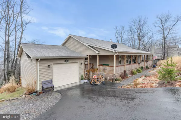 21 LOOKOUT RIDGE, Hedgesville, WV 25427