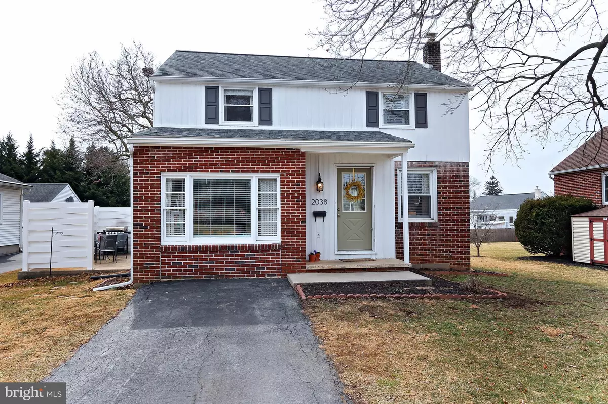 Lancaster, PA 17603,2038 MANOR RIDGE DR