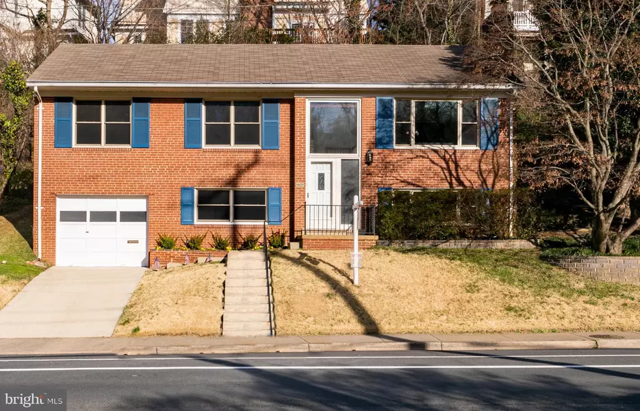 1601 N KIRKWOOD RD, Arlington, VA 22201