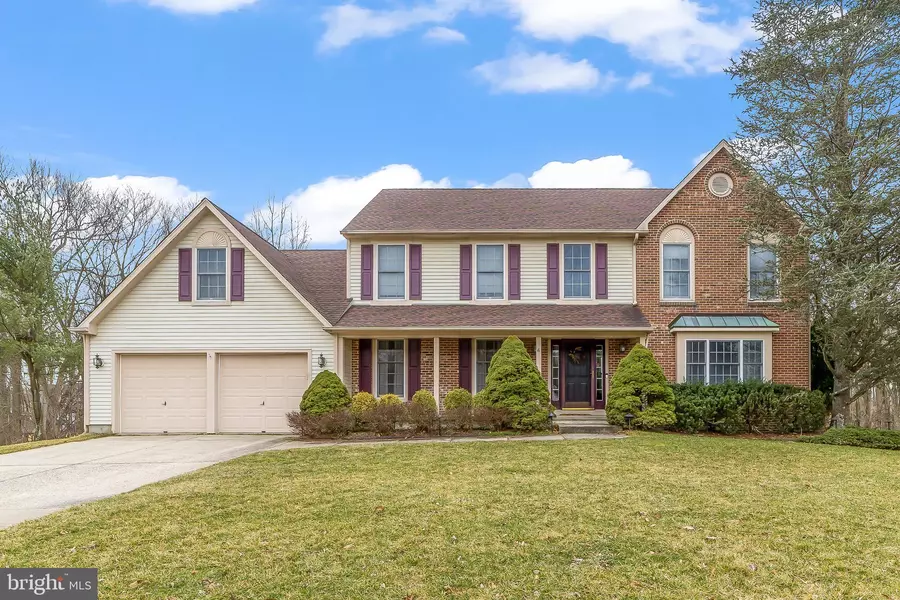 6 LAVENDER LN, Mount Laurel, NJ 08054