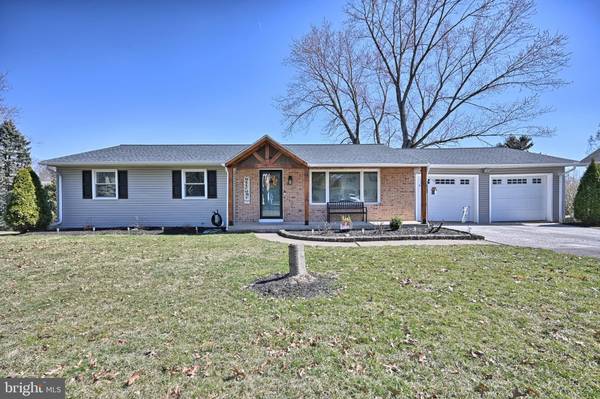 5251 STRATHMORE DR, Mechanicsburg, PA 17050