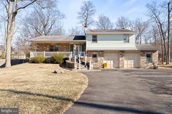 707 LOWER STATE RD, North Wales, PA 19454