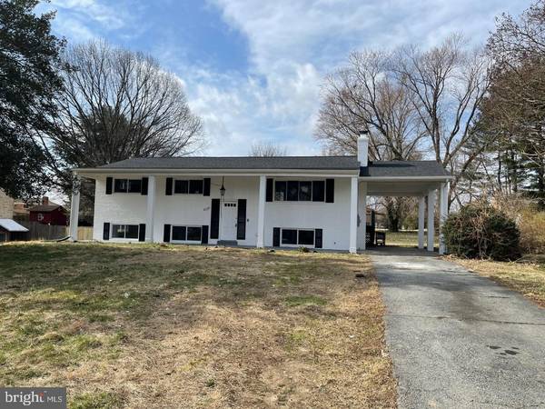 6707 GENEVA LN, Temple Hills, MD 20748