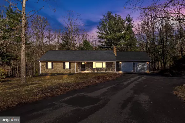 Berkeley Springs, WV 25411,523 WEBER LN