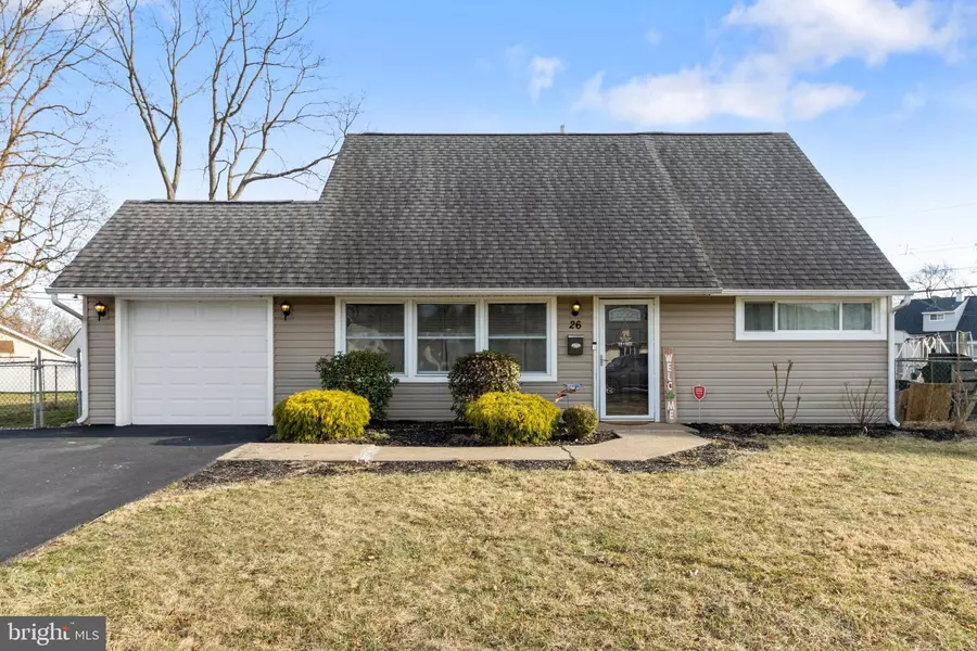 26 VALENTINE LN, Levittown, PA 19054