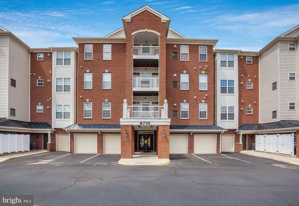 9710 HANDERSON PL #UNIT 201, Manassas Park, VA 20111