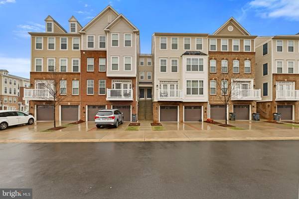 25219 BRIARGATE TER, Chantilly, VA 20152