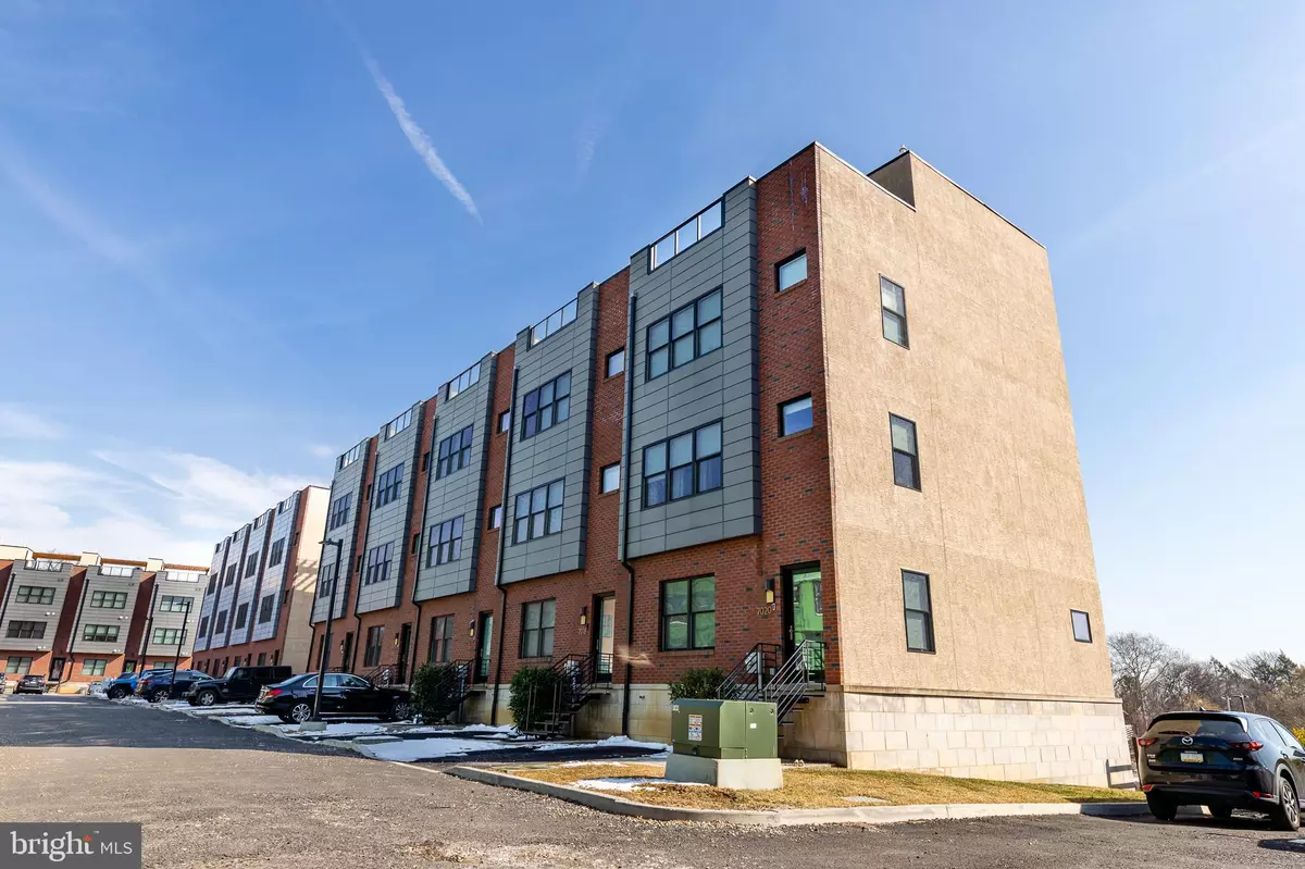 Philadelphia, PA 19119,7005 PIPERS GLEN WAY #30