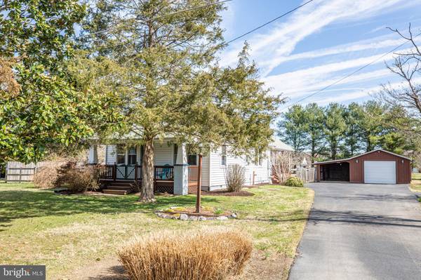 10233 SUNSET HILL LN, Fredericksburg, VA 22408