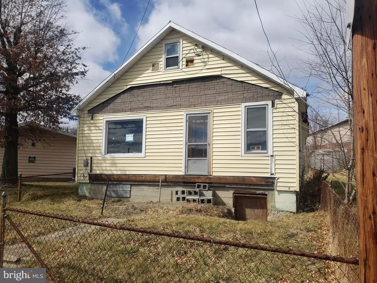 Keyser, WV 26726,426 RIDGE ST