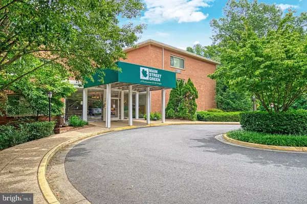 Fairfax, VA 22030,10570 MAIN ST #207