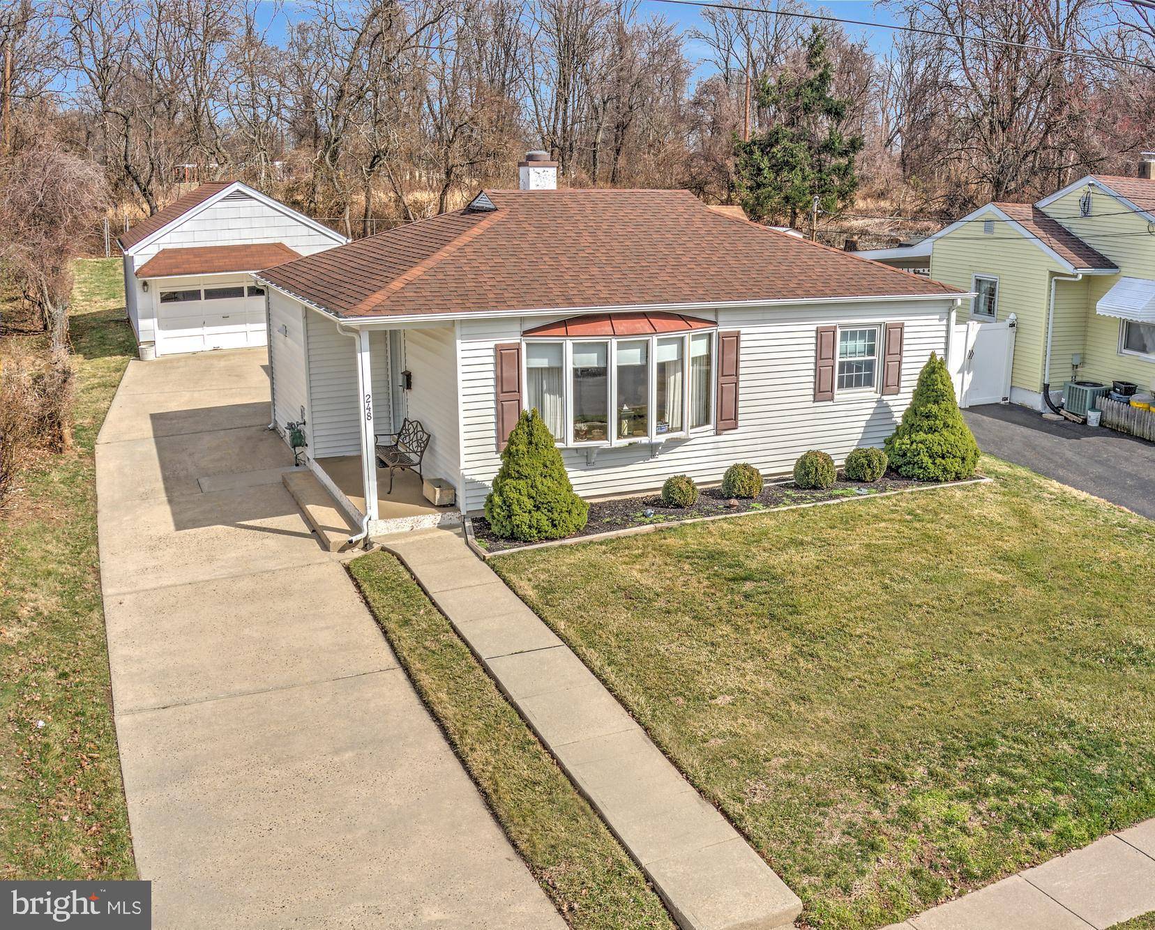 248 CLAMER RD, Trenton, NJ 08628