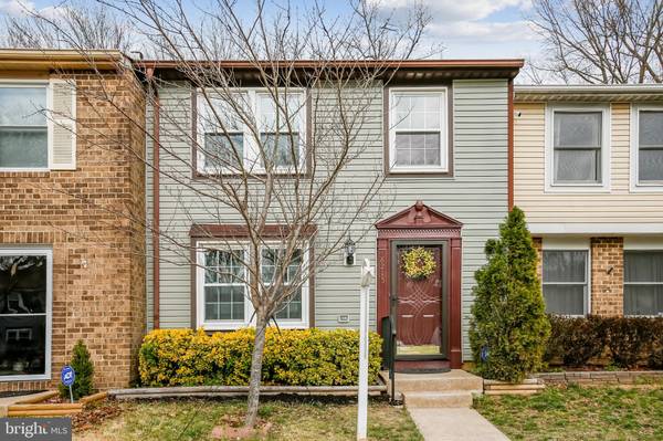 8215 CLAREMONT WOODS DR, Alexandria, VA 22309