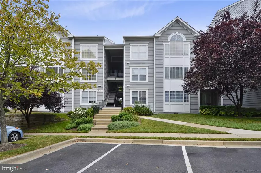 20408 SHORE HARBOUR DR #5-L, Germantown, MD 20874